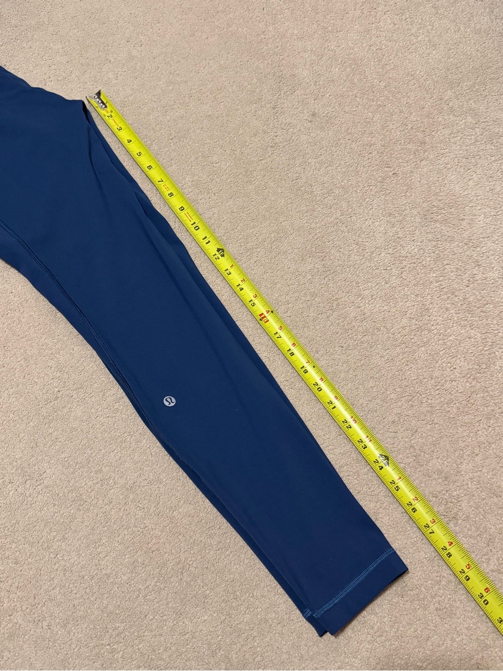Lululemon athletica swift speed high rise tight size 8 euc - Picture 6 of 6